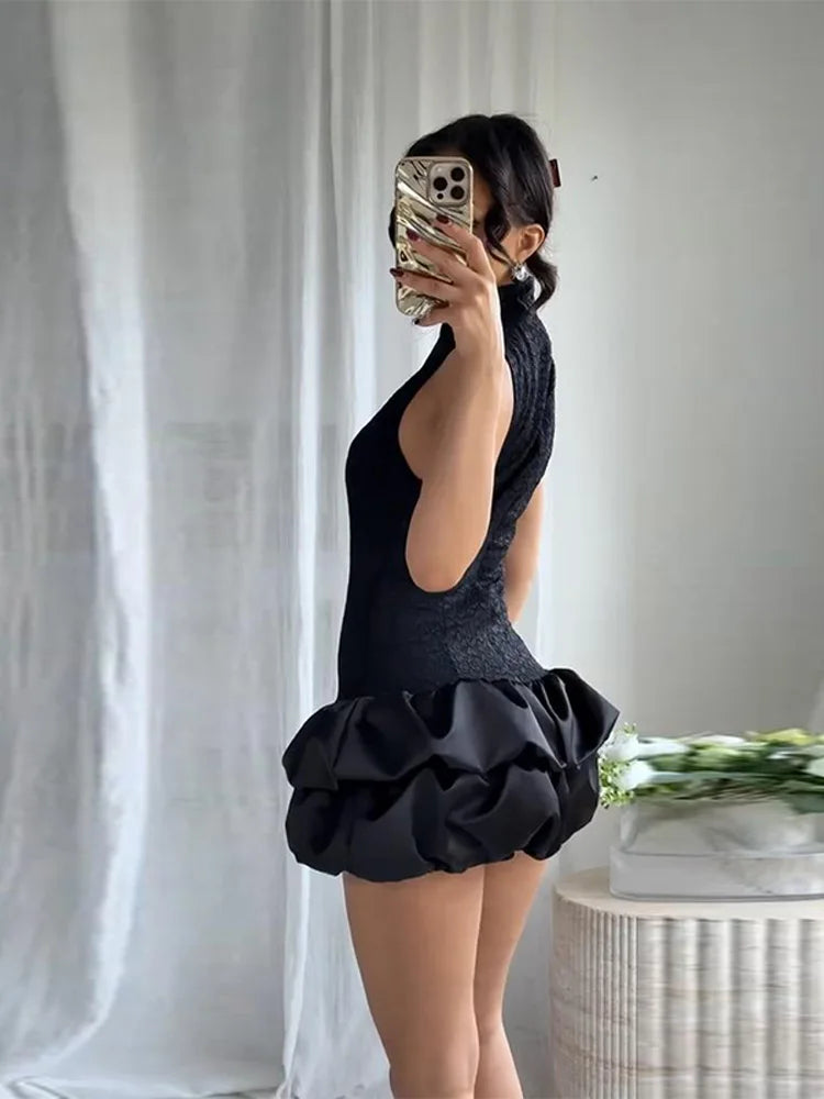 Mini Robe Noir Nuit Plissée – Élégance Signature Maria Vandoskii